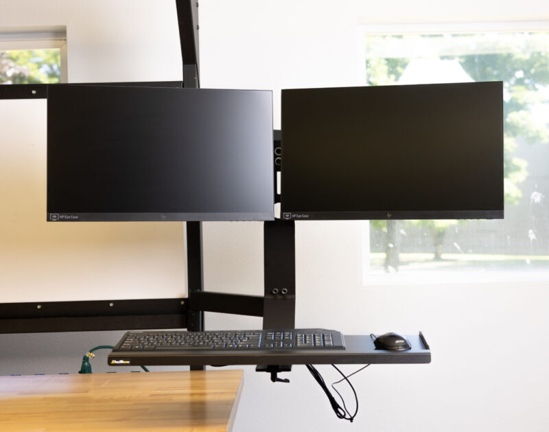 HD DUAL MONITOR WORKSTATION - Medical